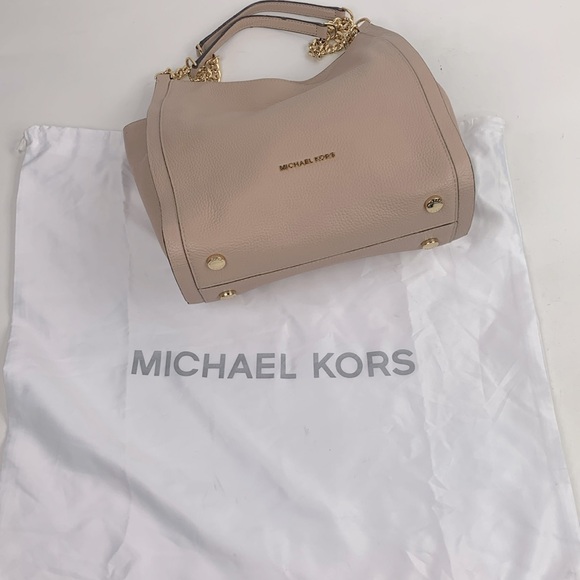 Michael Kors Newbury Soft nude Leather Shoulder Tote Handbag Gold Chain New NWOT - Picture 7 of 16